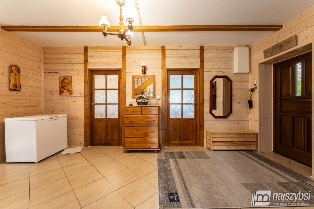 Łobez - okolice  dom 300m od jeziora Klępnicko (10)