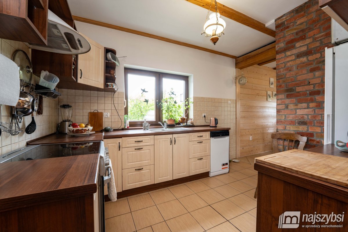 Łobez - okolice  dom 300m od jeziora Klępnicko (11)