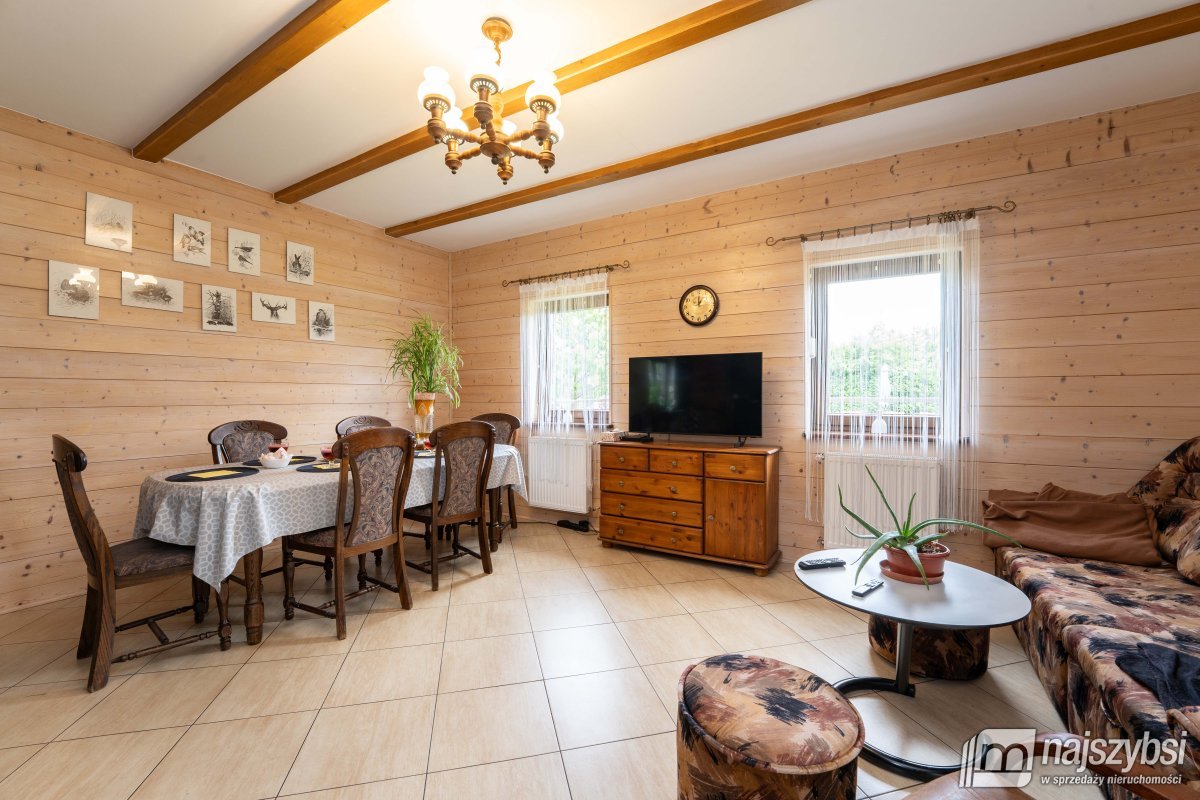 Łobez - okolice  dom 300m od jeziora Klępnicko (4)