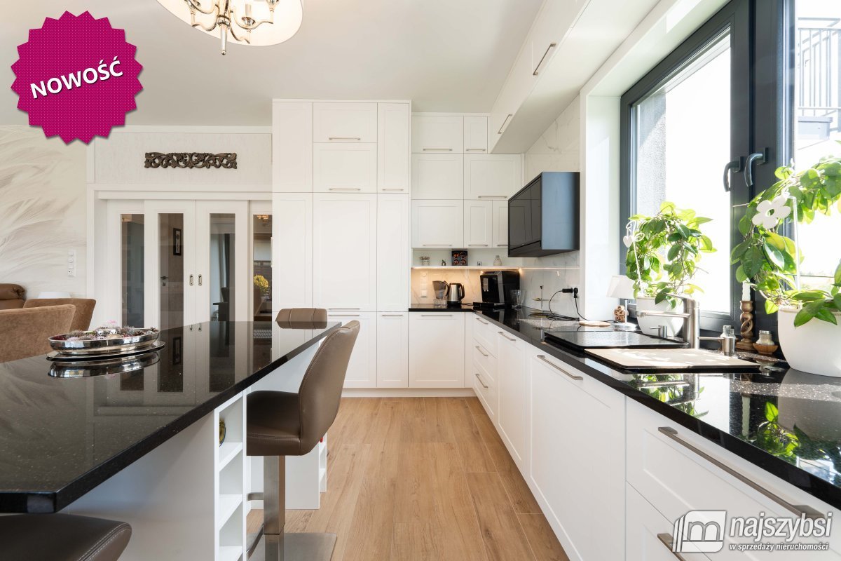 Ustronie Morskie- nowoczesny dom + 2 apartamenty (2)