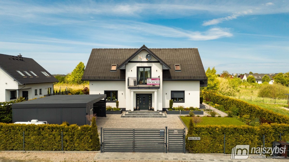 Ustronie Morskie- nowoczesny dom + 2 apartamenty (29)