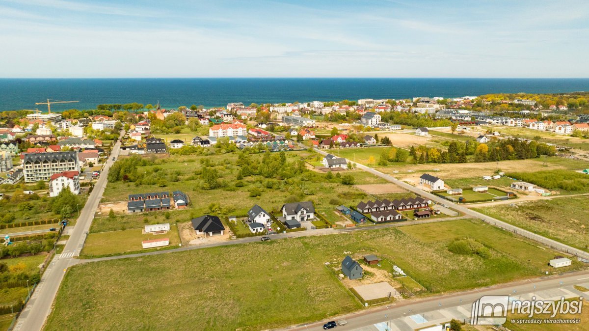 Ustronie Morskie- nowoczesny dom + 2 apartamenty (32)