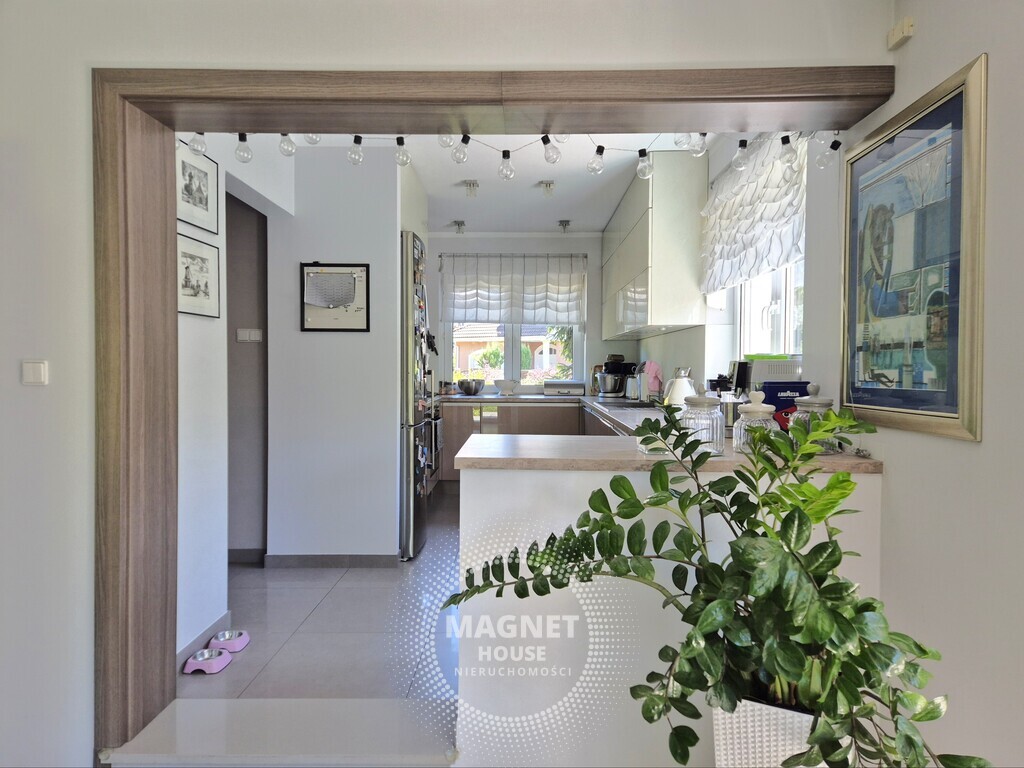 Zadbany dom z ogrodem cicha uliczka na Warszewie (6)