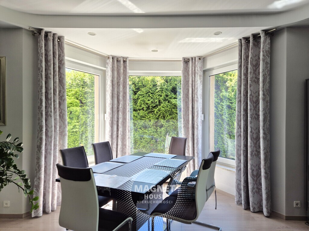 Zadbany dom z ogrodem cicha uliczka na Warszewie (8)