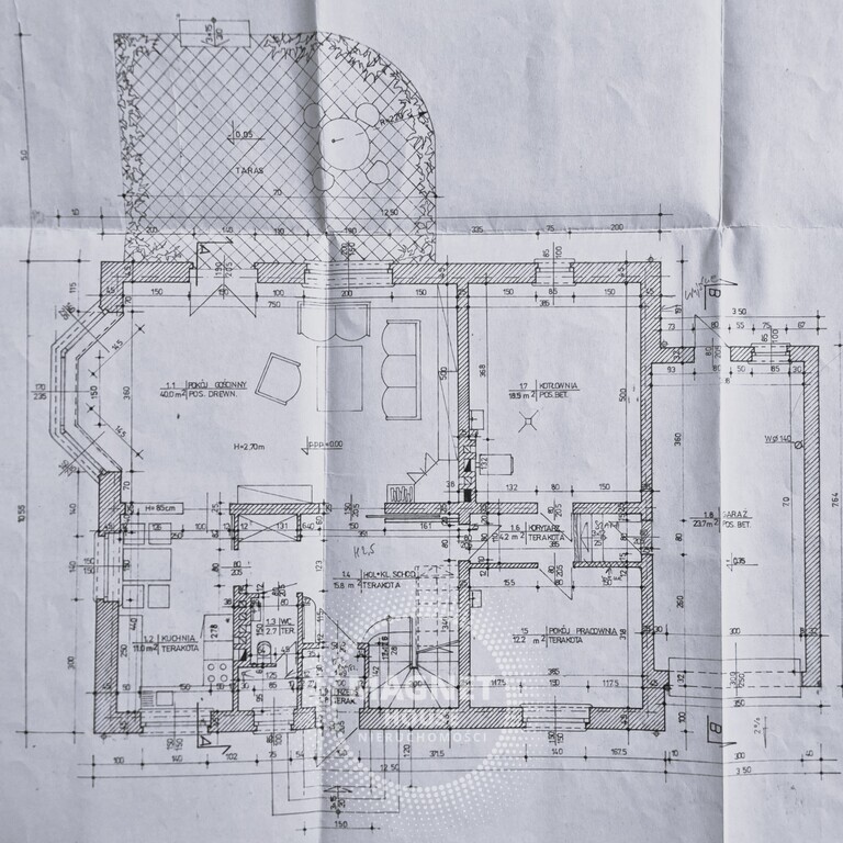 Zadbany dom z ogrodem cicha uliczka na Warszewie (19)