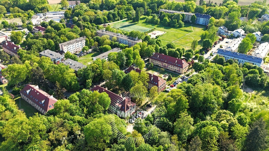 Klimatyczne 3 pokoje | duża piwnica | os. Lotnisko (17)