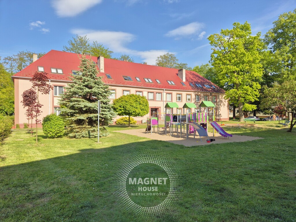 Klimatyczne 3 pokoje | duża piwnica | os. Lotnisko (20)