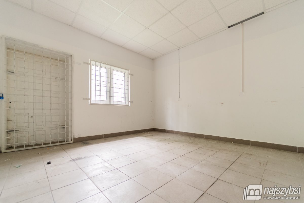 Drawno - lokal w centrum (11)