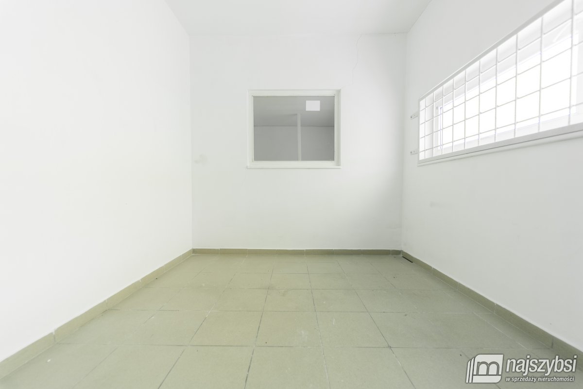 Drawno - lokal w centrum (16)