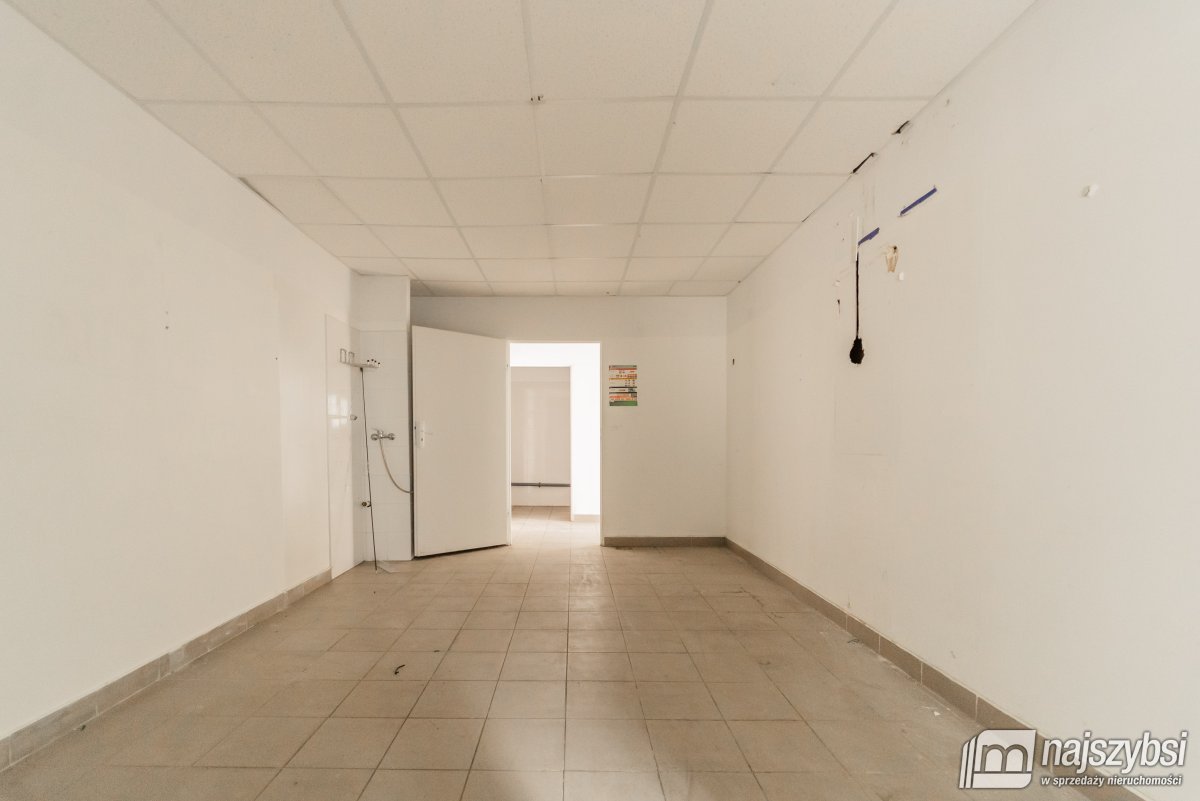 Drawno - lokal w centrum (9)