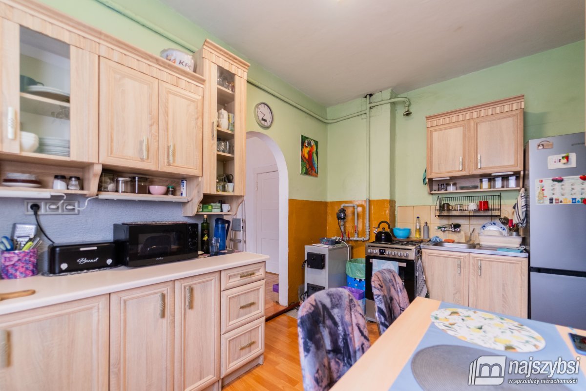 Chociwel - dom do remontu  z działką 711 m2 (10)