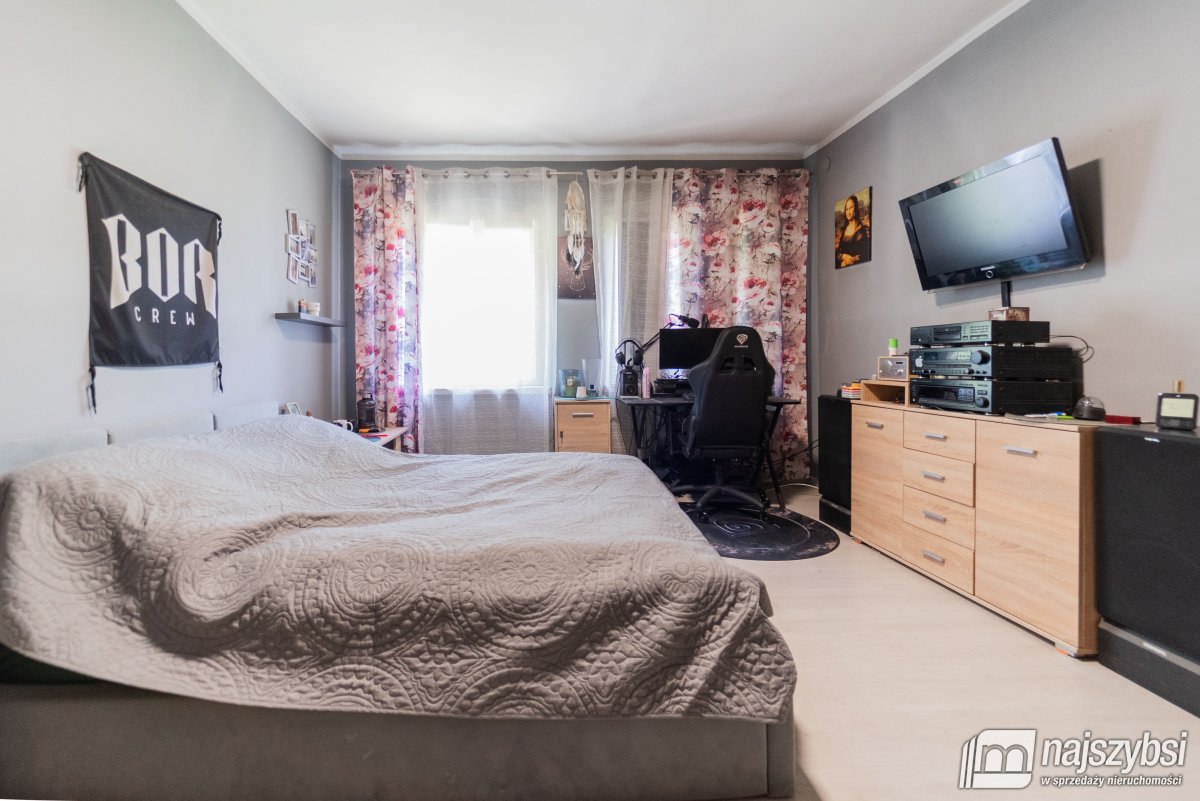 Chociwel - dom do remontu  z działką 711 m2 (13)