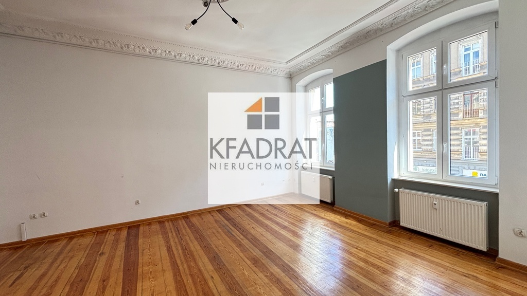 Lokal użytkowy w ścisłym Centrum - Kaskada (6)