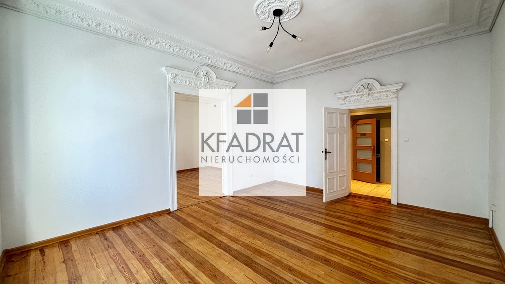 Lokal użytkowy w ścisłym Centrum - Kaskada (3)