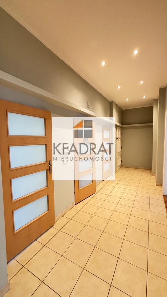 Lokal użytkowy w ścisłym Centrum - Kaskada (14)