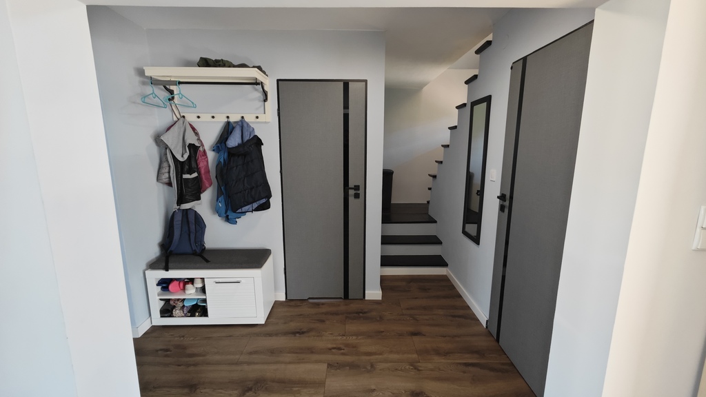 Zdroje, bliźniak, 4-5 pokoi, ogród, taras, garaż ! (14)