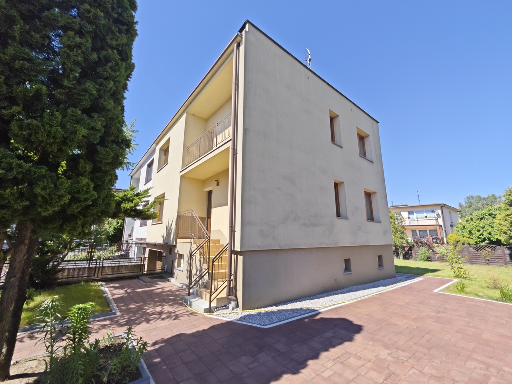 Zdroje, bliźniak, 4-5 pokoi, ogród, taras, garaż ! (3)