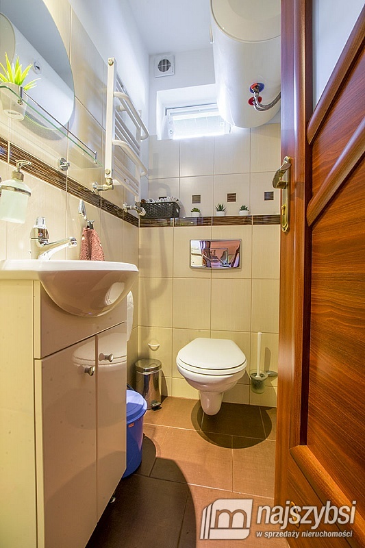 ***Atrakcyjny dom 130m2  funkcją rekreacyjna tylko (14)