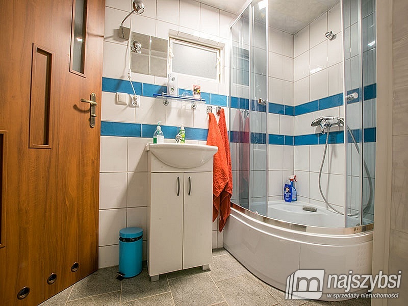 ***Atrakcyjny dom 130m2  funkcją rekreacyjna tylko (21)
