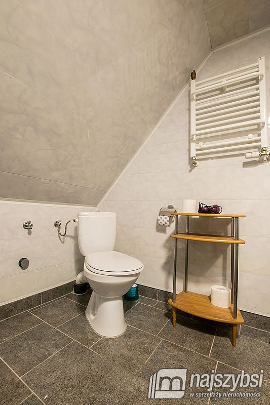 ***Atrakcyjny dom 130m2  funkcją rekreacyjna tylko (22)