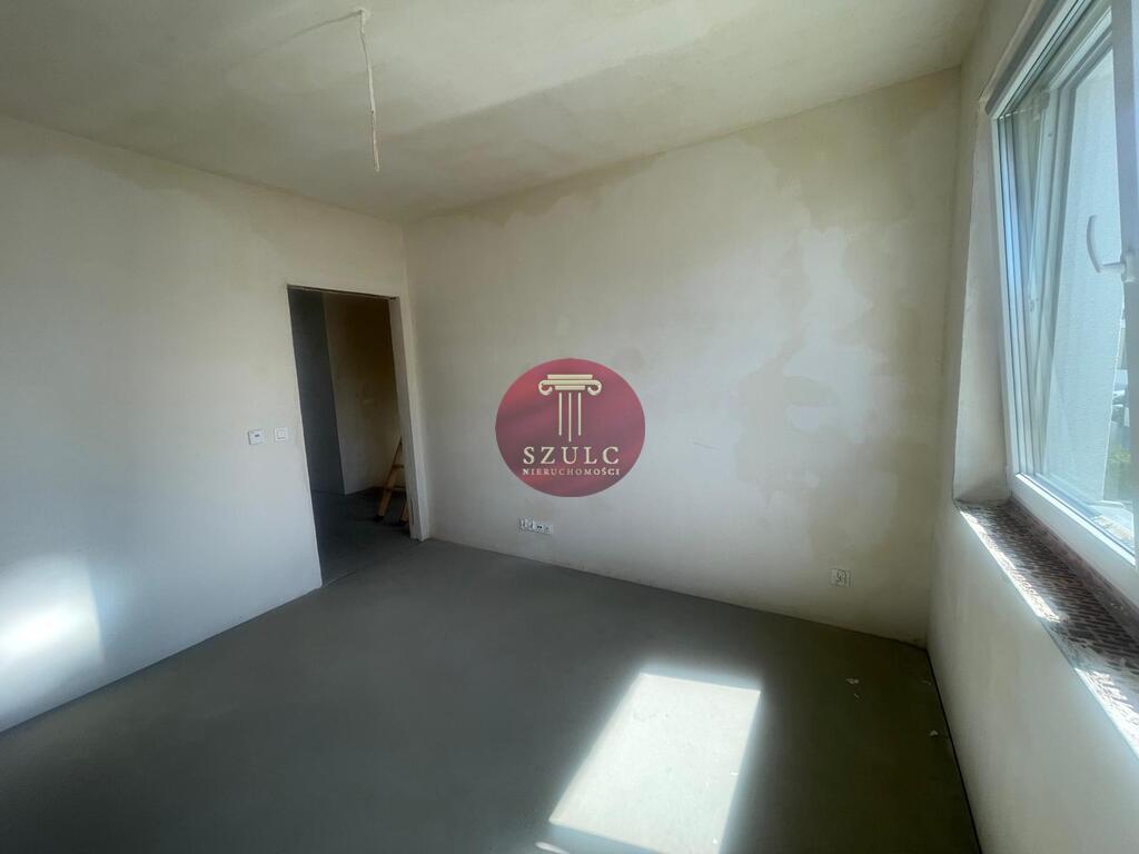 Gumieńce na sprzedaż nowoczesny szeregowiec. (10)