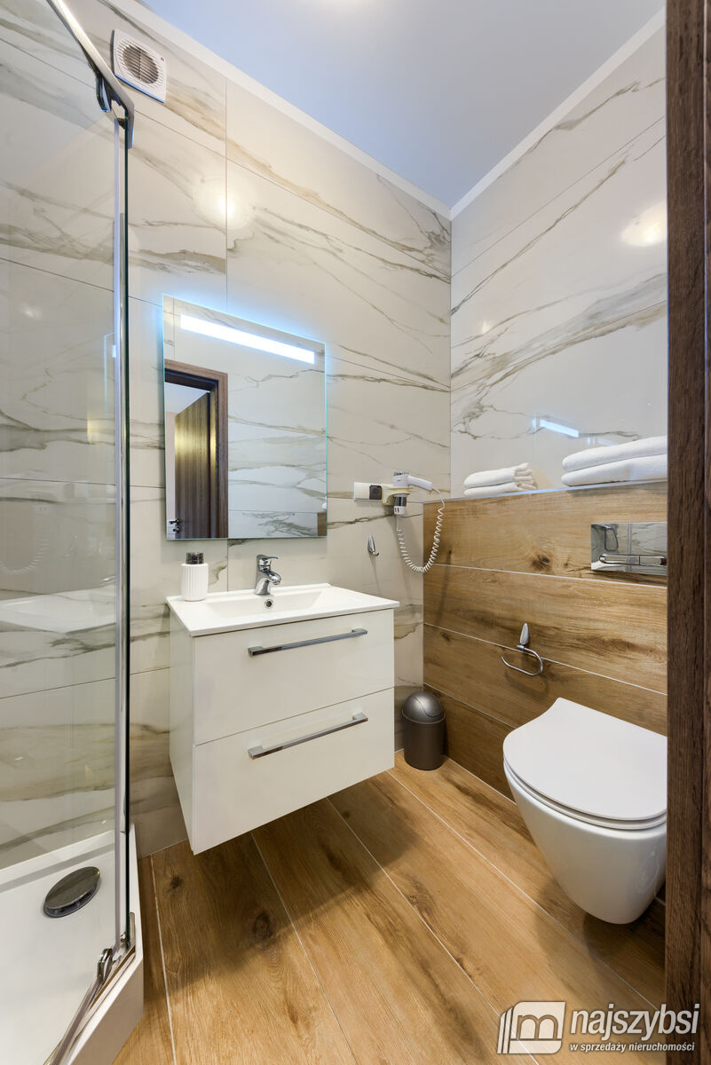 Pogorzelica - parter z tarasem, 50m od plaży (4)