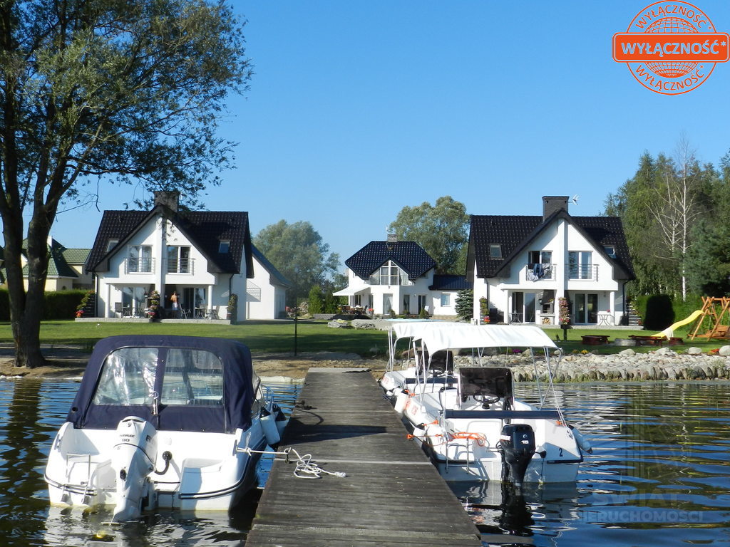 Na sprzedaż ośrodek wypoczynkowy nad jeziorem. (1)