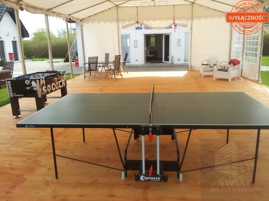 Na sprzedaż ośrodek wypoczynkowy nad jeziorem. (8)