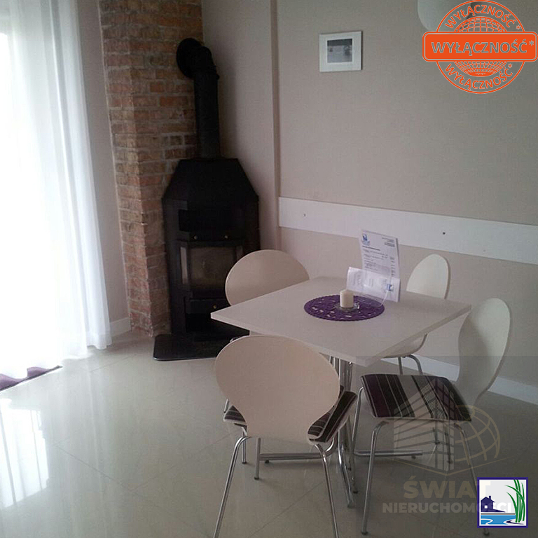 Na sprzedaż ośrodek wypoczynkowy nad jeziorem. (15)