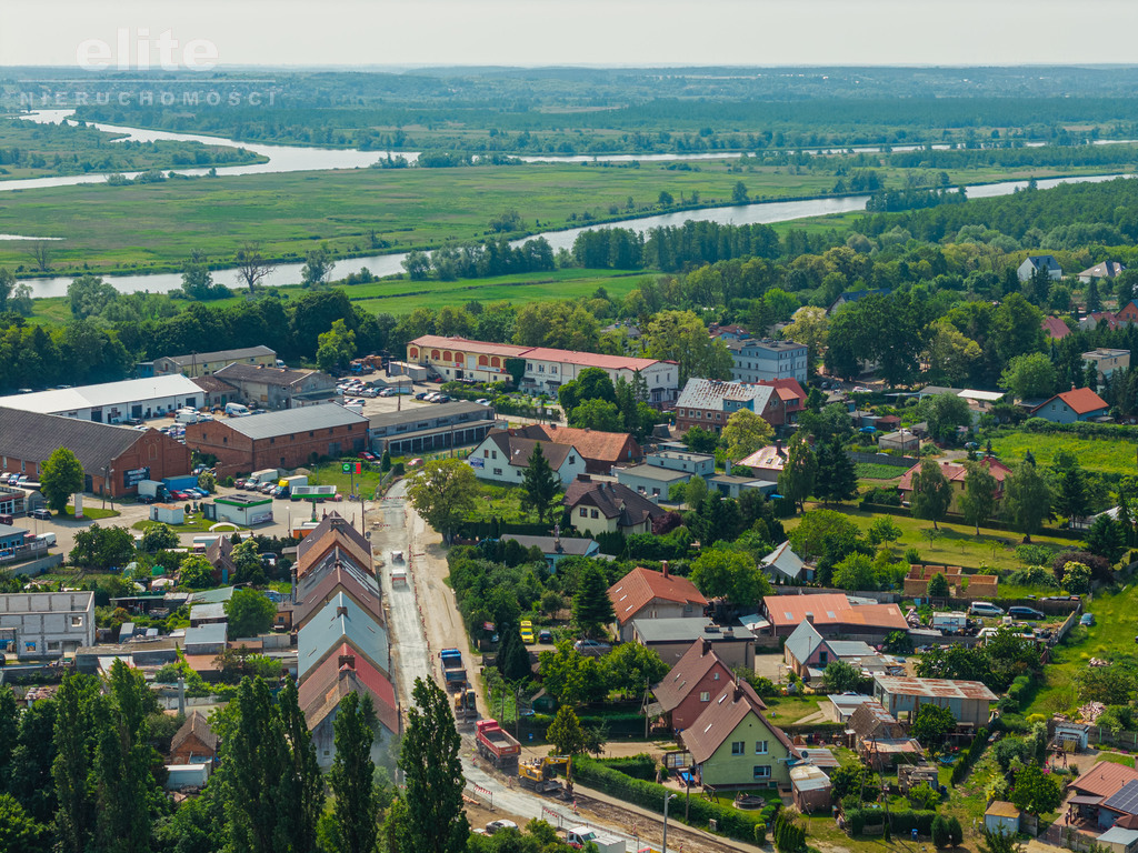 Ustowo na sprzedaż wolnostojący dom dz. 1521m2 (3)