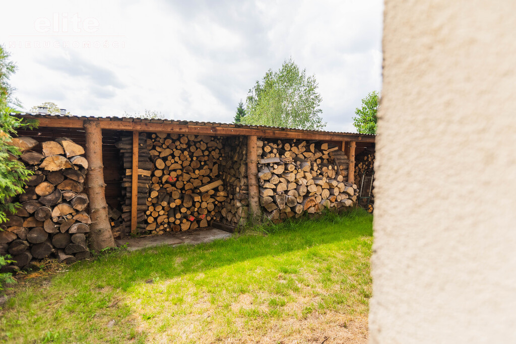 Ustowo na sprzedaż wolnostojący dom dz. 1521m2 (24)