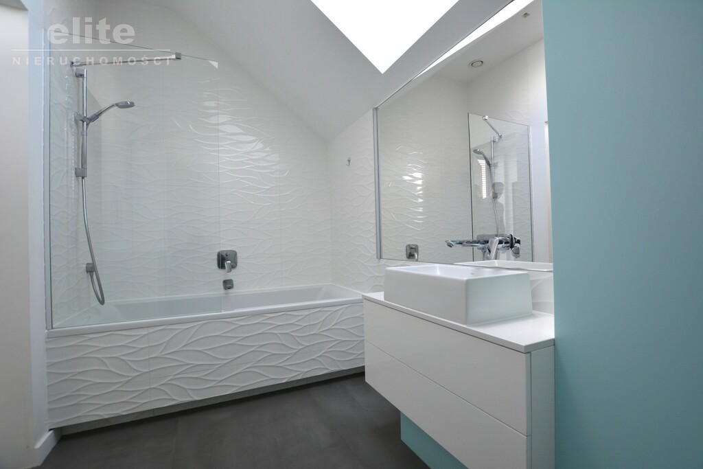 Warzymice komfortowy dom wolnostojący 238m2 (6)