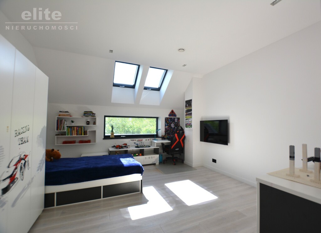 Warzymice komfortowy dom wolnostojący 238m2 (9)