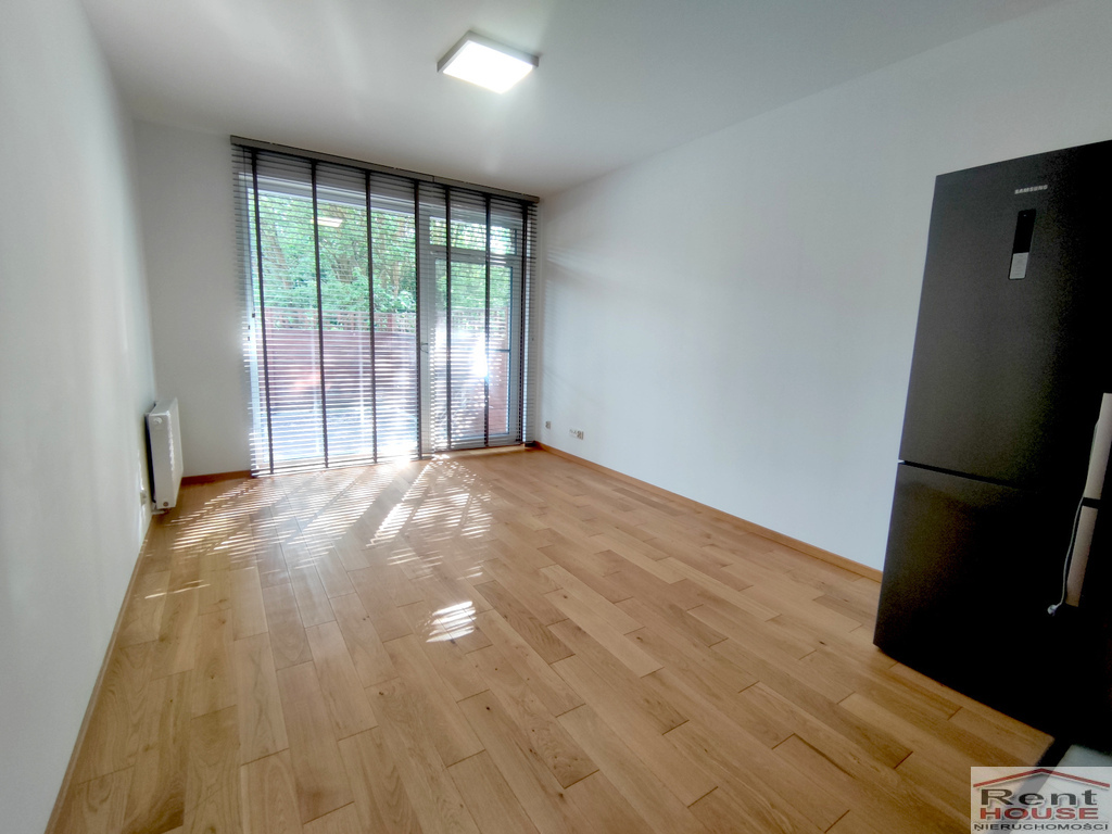 2 pokoje z tarasem, ogrodem, miejsce postojowe, (1)