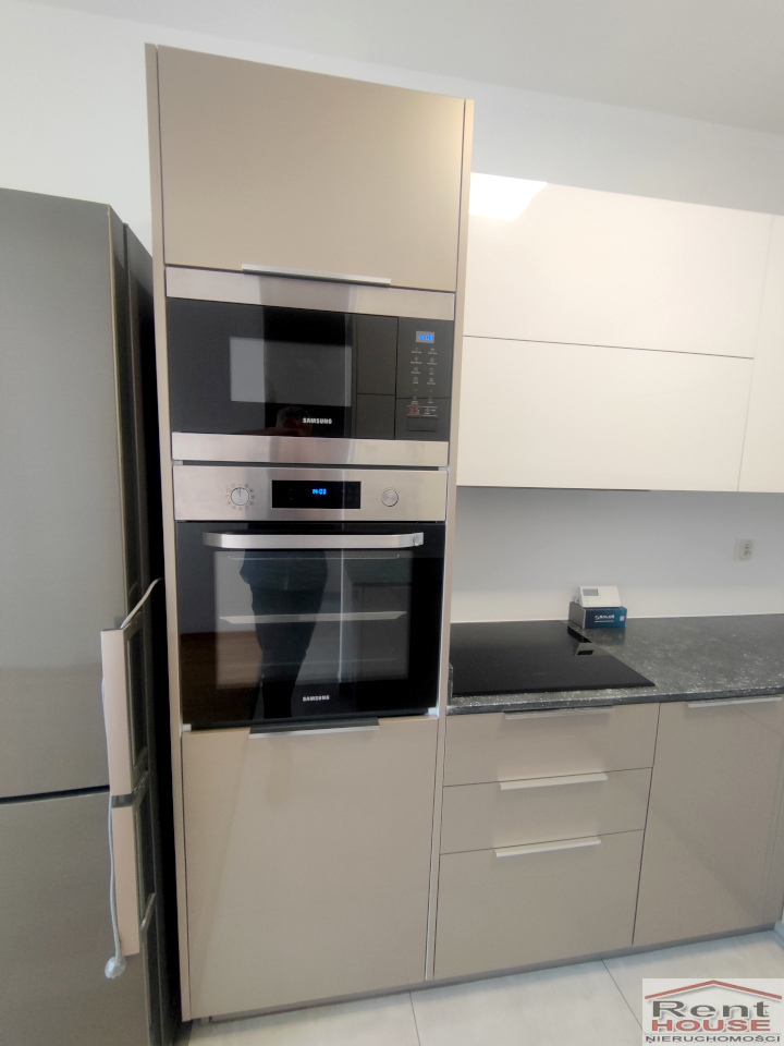 2 pokoje z tarasem, ogrodem, miejsce postojowe, (8)