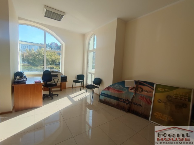 Lokal użytkowy, parter, wejście z ulicy, witryny (1)