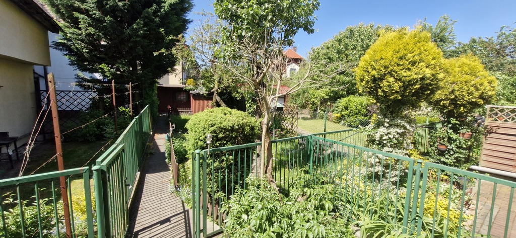 Żelechowa dom w zabudowie szeregowej z garażem. (11)