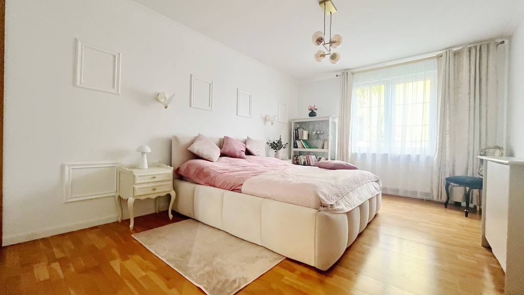 Przestronny Dom z Potencjałem na Prawobrzeżu (6)