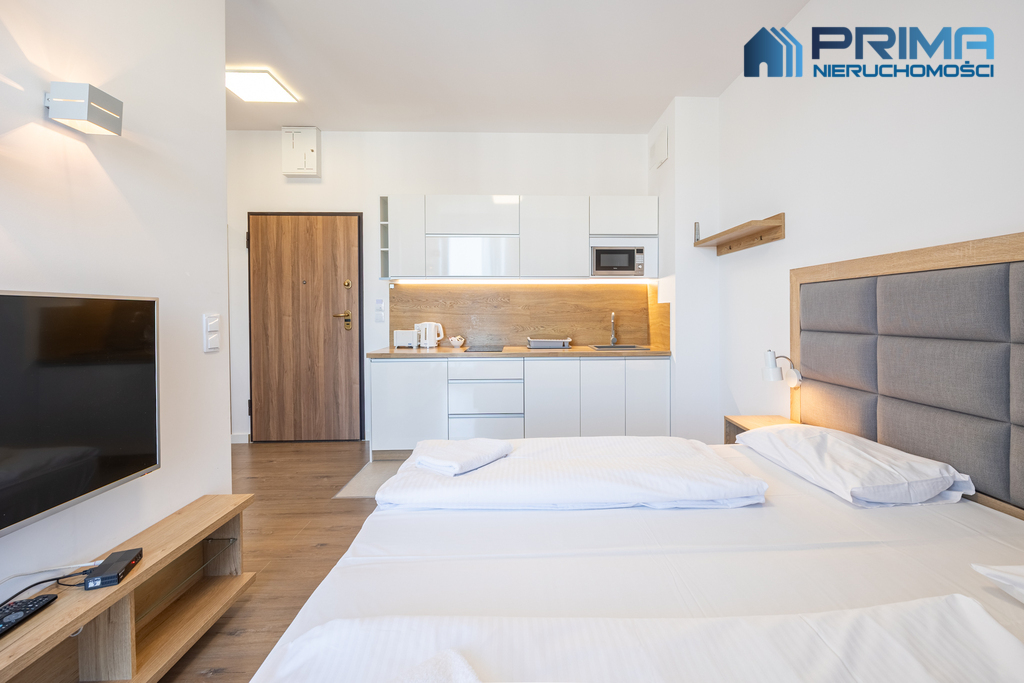 Apartament-Bell Mare-balkon, garaż (3)