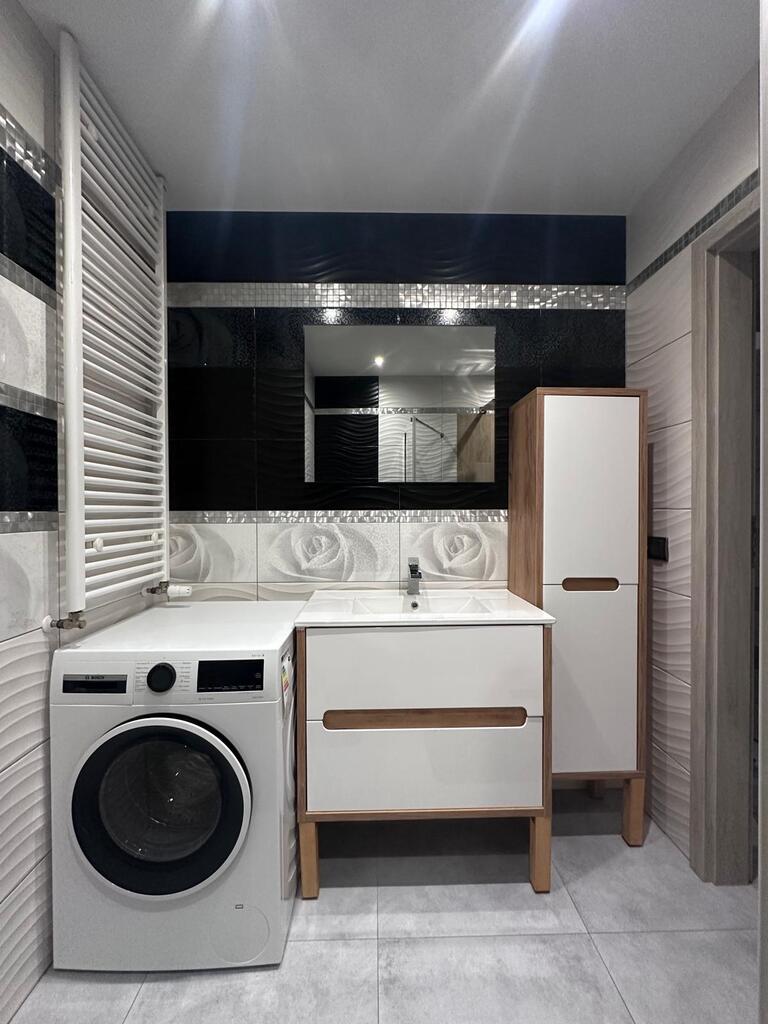 NOWOCZESNE MIESZKANIE 3 POK W NISKIM BLOKU Z WINDĄ (10)