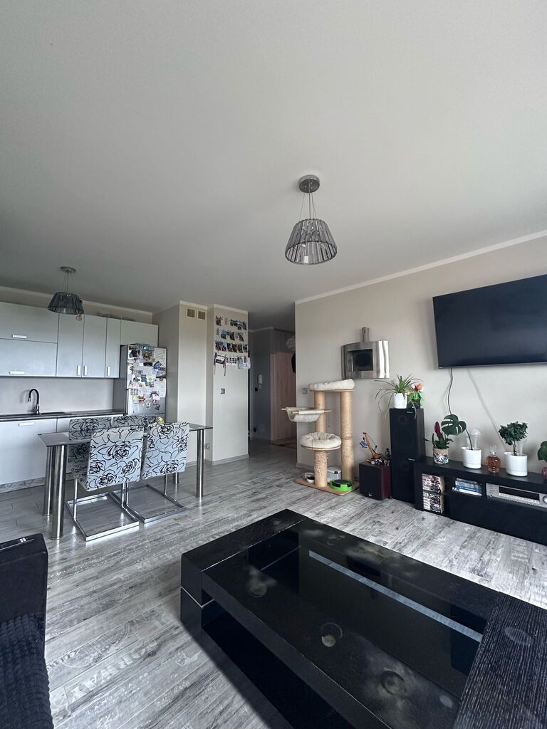 NOWOCZESNE MIESZKANIE 3 POK W NISKIM BLOKU Z WINDĄ (1)