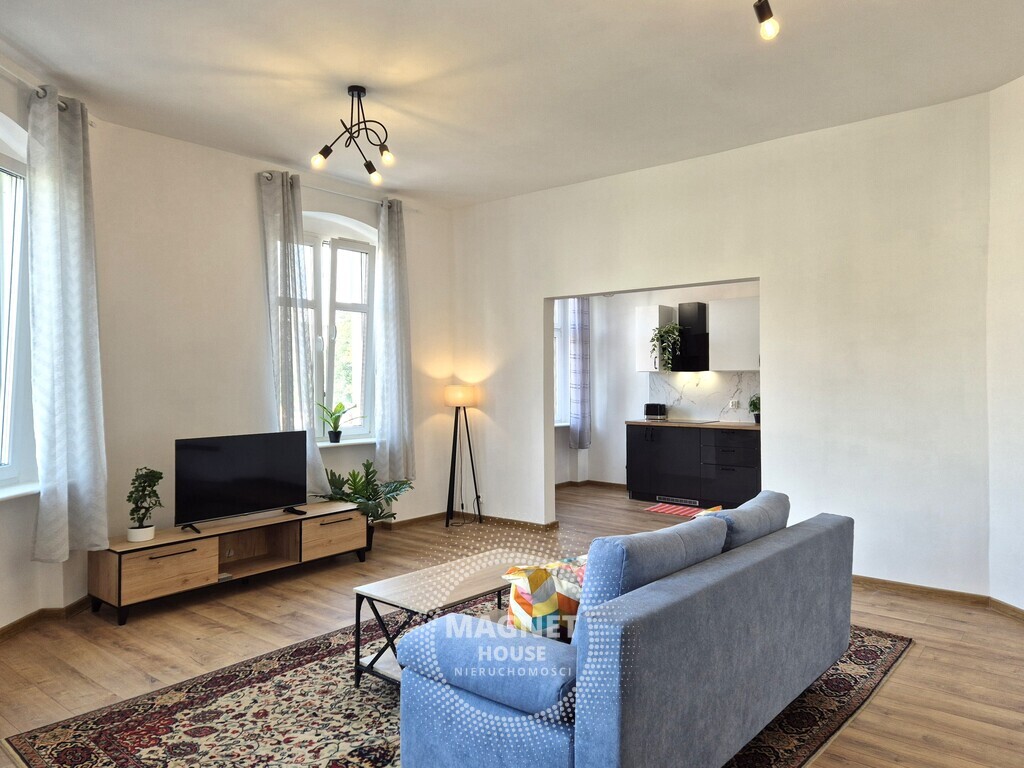 Komfortowe 2 pokoje po remoncie blisko Centrum (2)