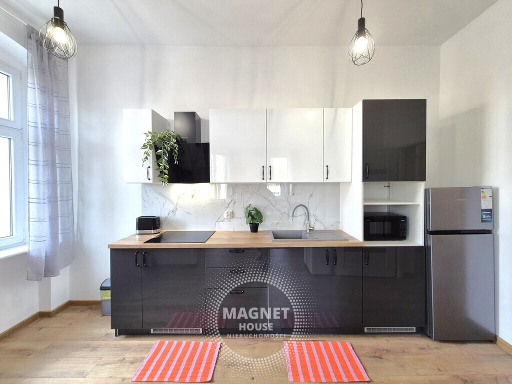 Komfortowe 2 pokoje po remoncie blisko Centrum (8)