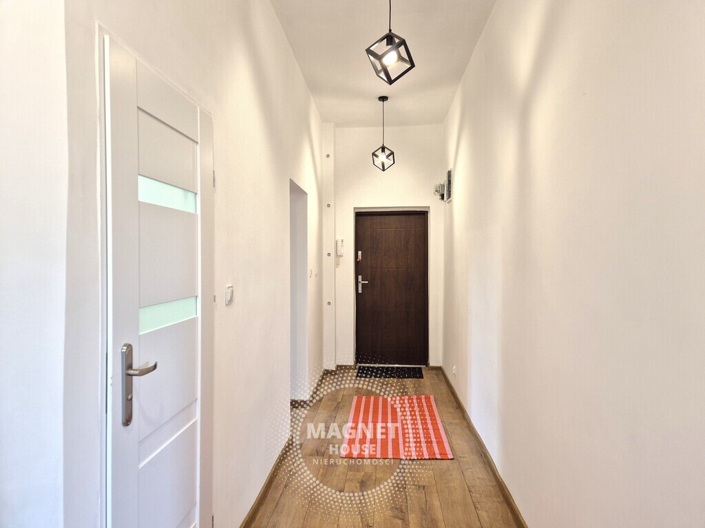 Komfortowe 2 pokoje po remoncie blisko Centrum (12)