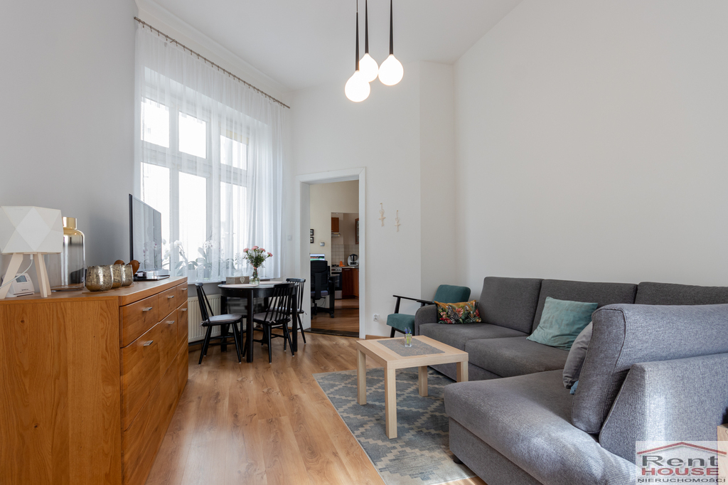 2 duże pokoje, w Centrum (6)