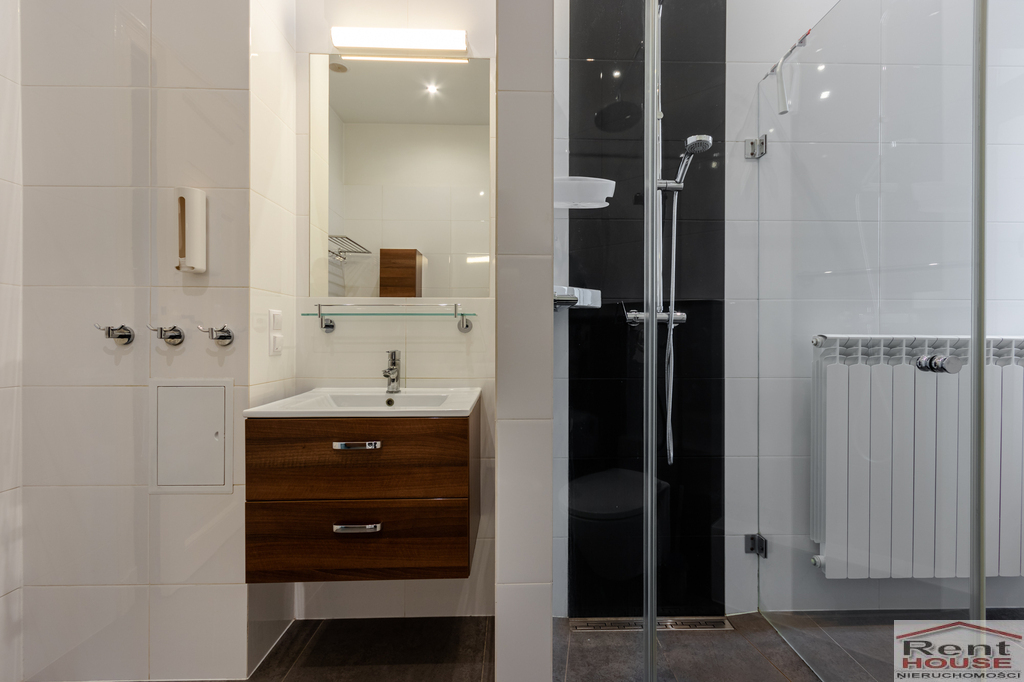 2 duże pokoje, w Centrum (16)