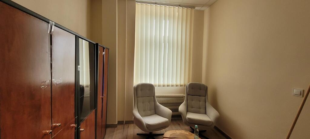 Pomieszczenia biurowe-  Pomorzany! (2)