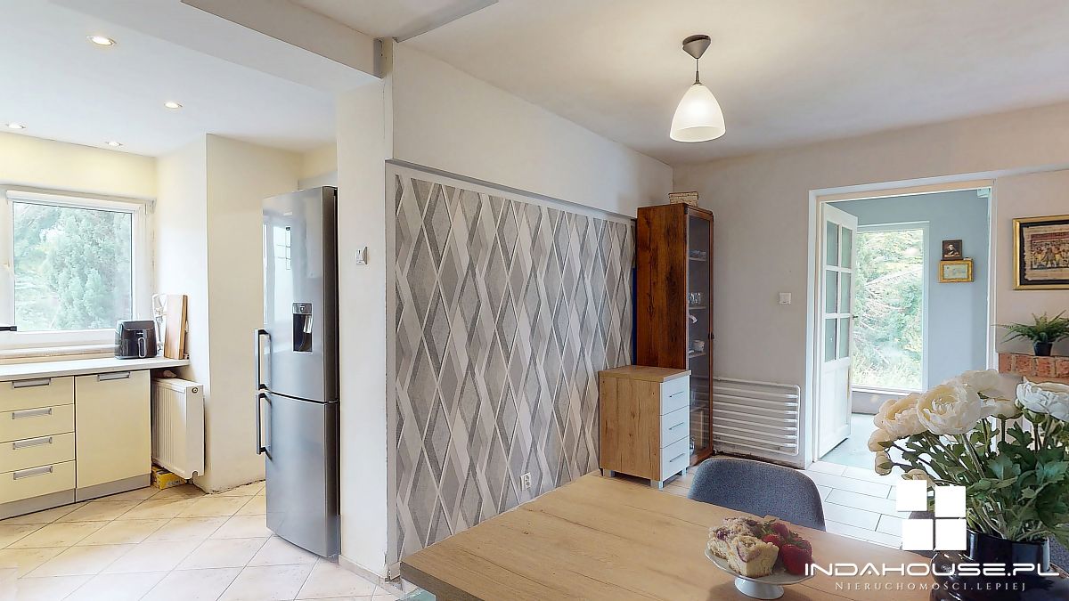 Tani dom do remontu w Biesiekierzu.
 (5)