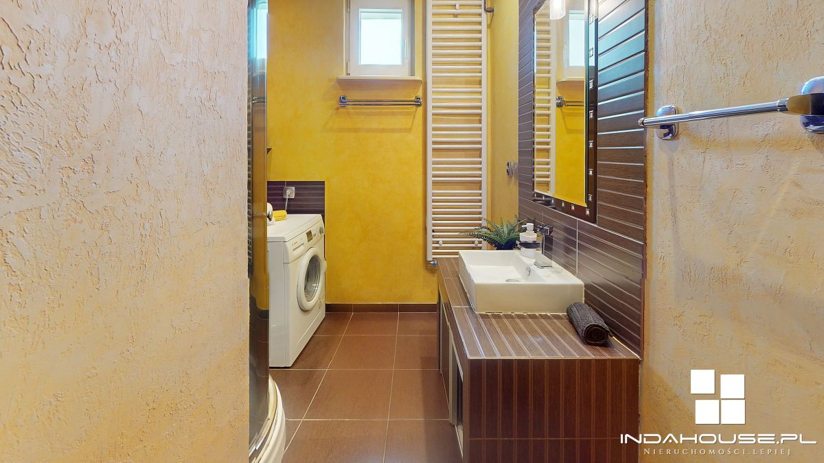 Mieszkanie 4 pokojowe z loggią na II piętrze. (11)