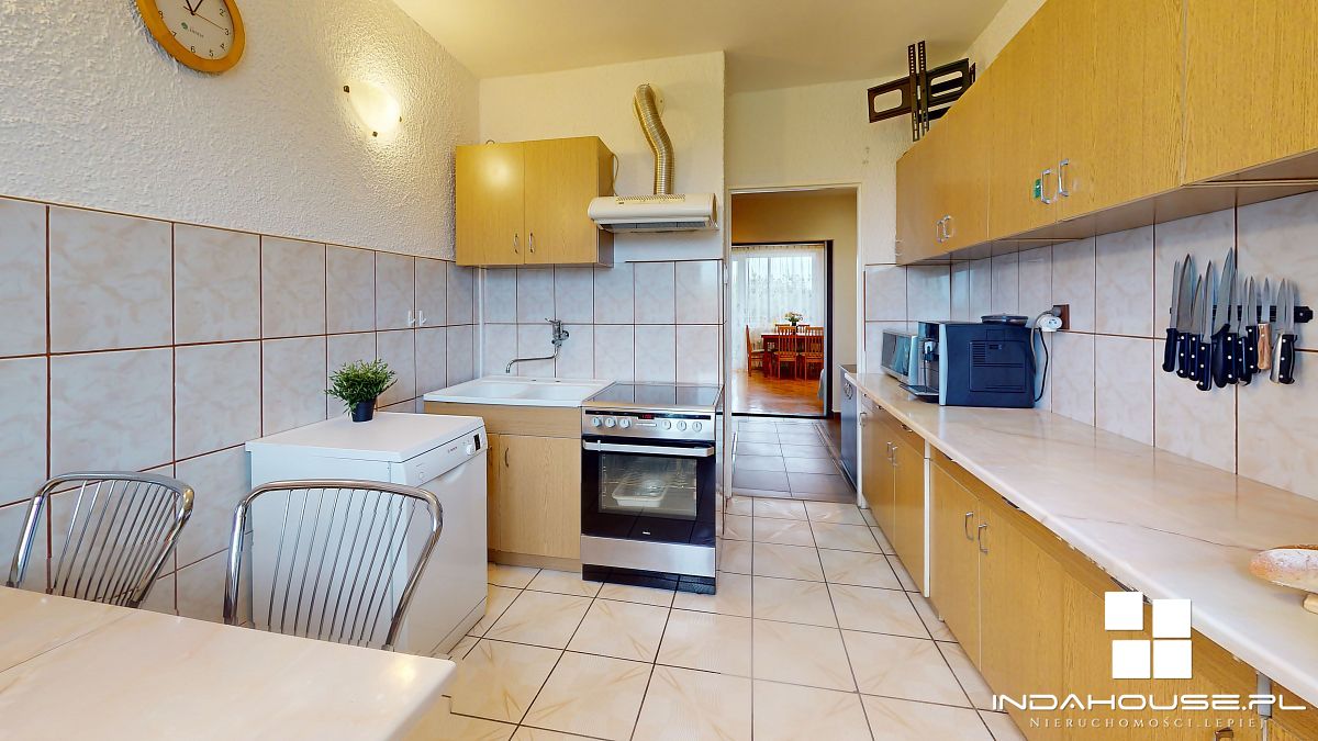 Mieszkanie 4 pokojowe z loggią na II piętrze. (4)